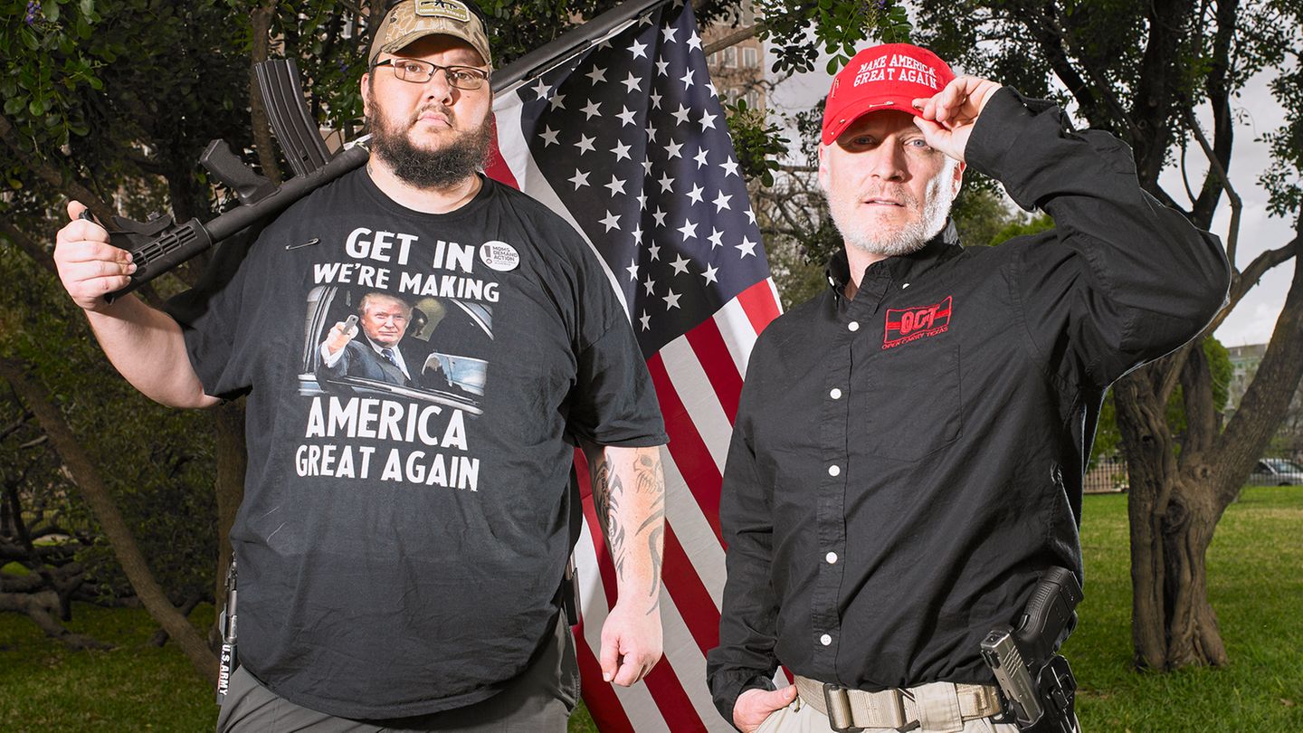 Donald Trump Fans: Sie scheinen unbeirrbar. Und unbelehrbar