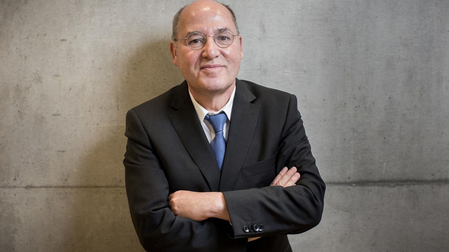 Porträt des LINKEN-Politikers Gregor Gysi