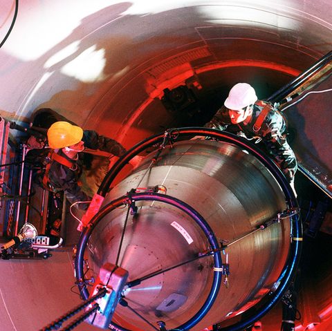 Eine Interkontinentalrakete vom Typ LGM-30G Minuteman III in ihrem Silo.