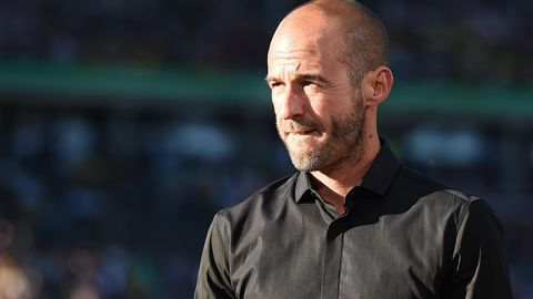 ARD-Streit: Mehmet Scholl beim DFB-Pokalfinale zwischen Eintracht Frankfurt und Borussia Dortmund im Olympia Stadion in Berlin
