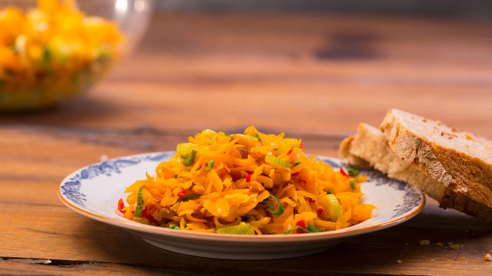 Sommerküche: Dieser Möhrensalat verbirgt ein scharfes Geheimnis Sommerküche: Dieser Möhrensalat verbirgt ein scharfes Geheimnis