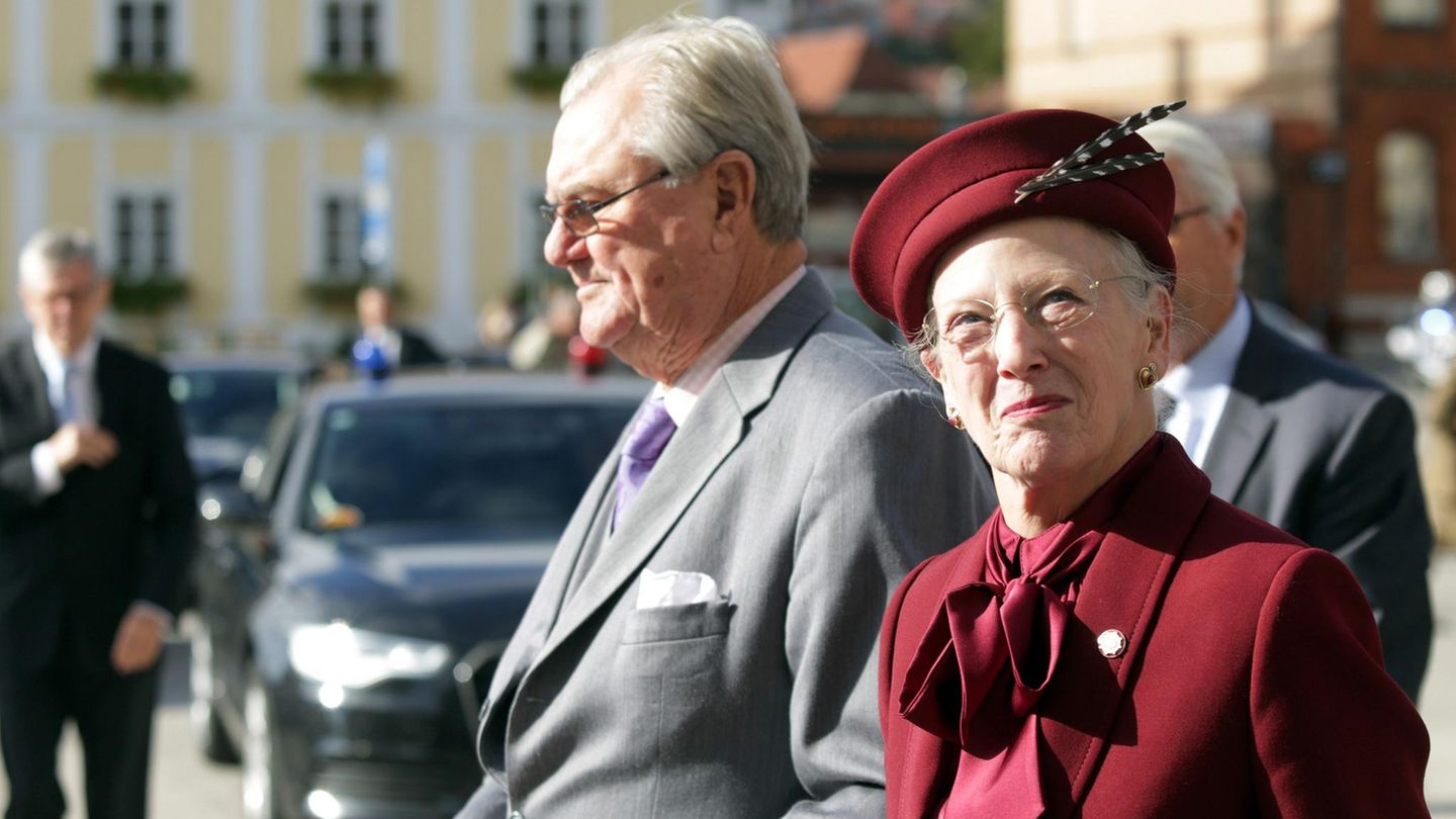 Prinz Henrik von Dänemark mit Königin Margarethe II