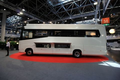 10,29 Meter purer Luxus für über 400.000 Euro: Morelo Empire Liner.