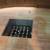 Wer braucht mehr, als einen Kasten Bier im Boden?