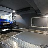 Ein Blick in eine fahrende Garage für 318.294 Euro.