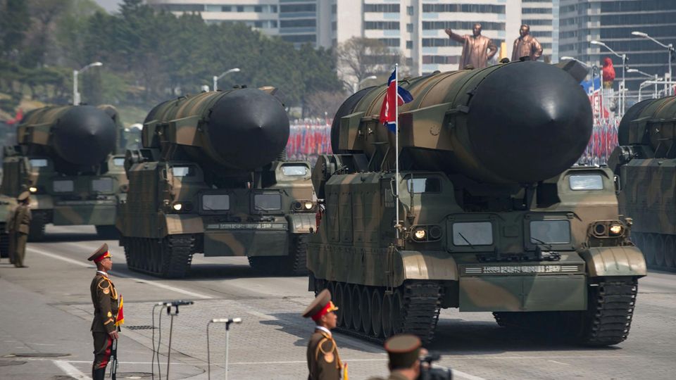 Nordkoreas Atomprogramm: Die Raketen Nordkoreas sind mit mobilen Startfahrzeugen versehen. Die Raketen Nordkoreas sind mit mobilen Startfahrzeugen versehen.