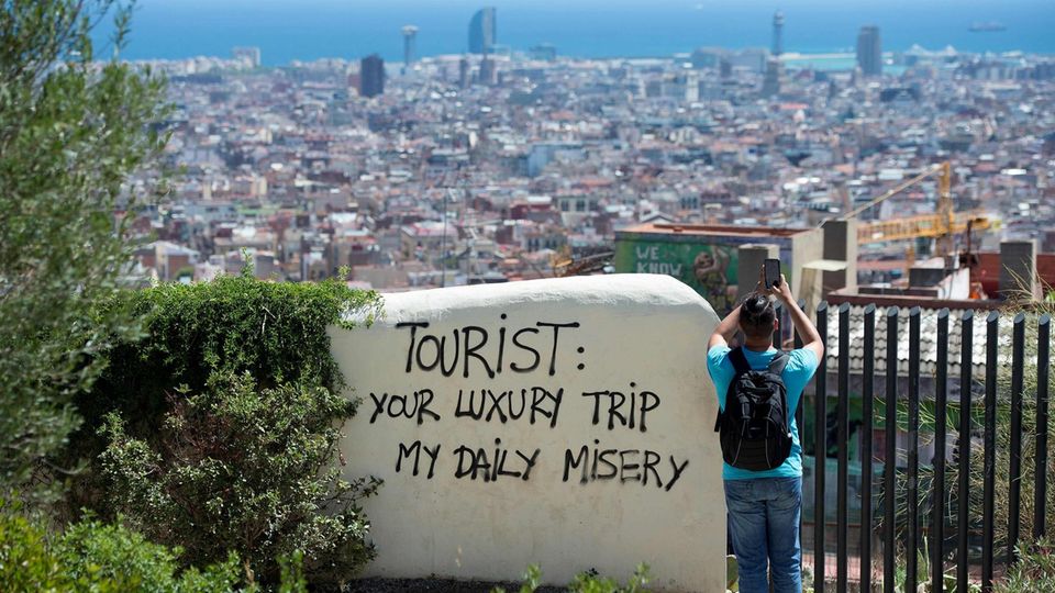 Graffiti im Park Güell. Graffiti im Park Güell.