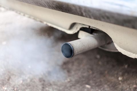 Stickstoffdioxid und Feinstaub: Gesundheitsgefahr aus dem Auspuff