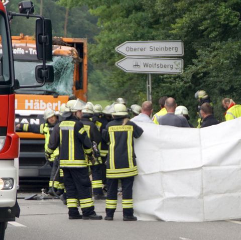 Nagold: Müllwagen kippt um und tötet fünf Menschen