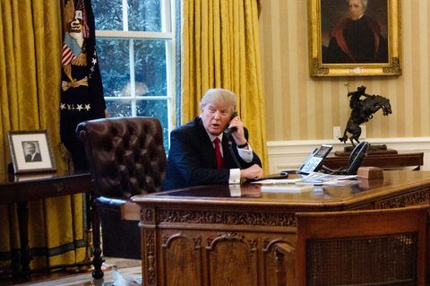 In der Nordkorea-Krise griff US-Präsident Donald Trump zum Hörer und rief den Gouverneur der Pazifikinsel Guam an (Archiv)