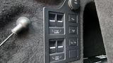Die Sitz-Schaltkonsole des Land Rover Discovery V.
