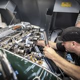 Die Motoren werden aufwendig wieder in Stand gesetzt