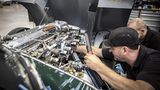 Die Motoren werden aufwendig wieder in Stand gesetzt