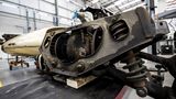 An allen Bauteilen wird gearbeitet