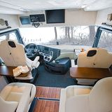 Das Führerhaus sieht wesentlich edler aus, als das eines normalen Actros.