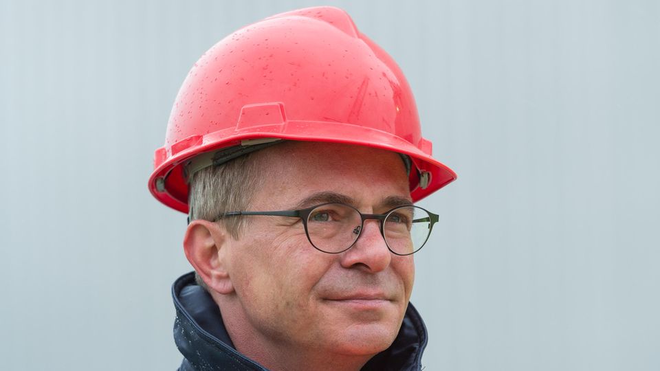 Die Handwerkskammer und Brandenburgs Wirtschaftsminister Albrecht Gerber (SPD) setzten sich für den Bäckerlehrling ein. Das Bundesamt fand dann doch eine "rechtskonforme Ausnahmemöglichkeit"