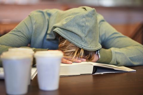 Lesen statt zahlen oder sitzen: Das Jugendgericht München hat einem 19-Jährigen eine "Leseweisung" auferlegt (Symbolbild)