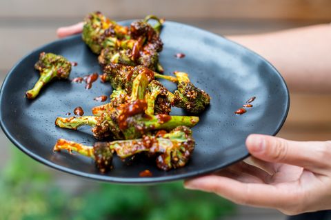 Schmeckt köstlich zu allem Gegrillten - oder vegetarisch zu Reis.
