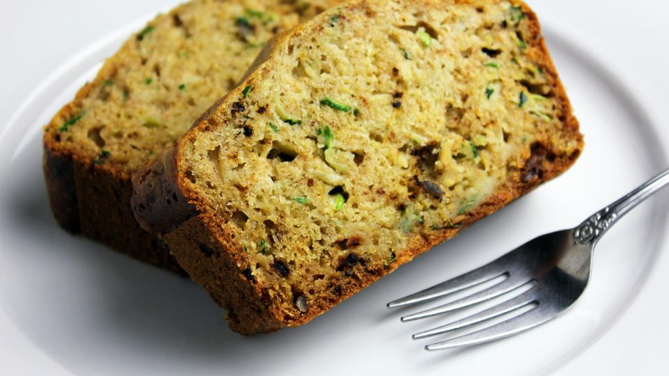 Günstig kochen: Leeres Konto, leerer Magen: 10 Rezepte für unter 10 Euro Günstig kochen: Leeres Konto, leerer Magen: 10 Rezepte für unter 10 Euro