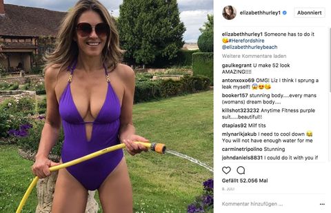 Miau und wow! Liz Hurleys Bikinishow mit Anfang 50 | STERN.de