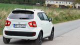 Ob allein oder mit Kindern, der Suzuki Ignis bietet Platz genug.