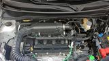 Der 1,2 Liter große Vierzylinder-Benzinmotor leistet 90 PS.