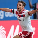 ...und breitete die Arme triumphierend aus.