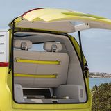 Die Klappe schwingt weit auf - elektrisch natürlich