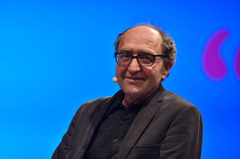 Schriftsteller Dogan Akhanli liest einem internationalen Literaturfest in Köln