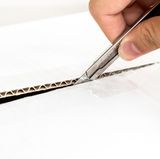 Leon Andreasen Paket aufschneiden