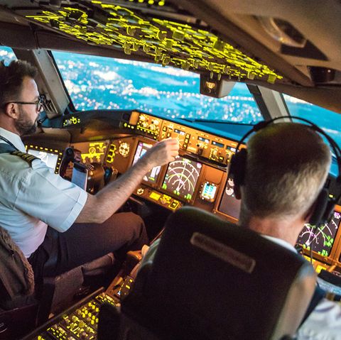 Piloten bei der Landung