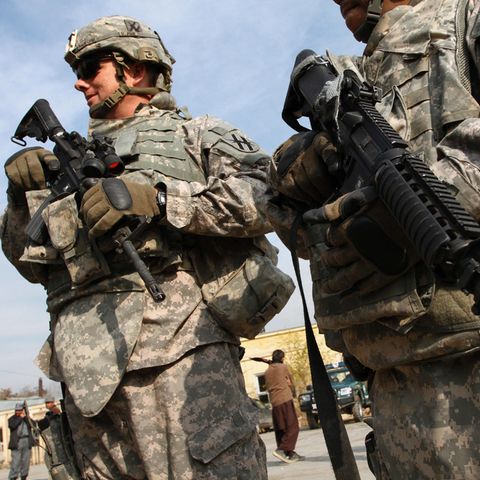 US-Soldaten in Afghanistan - Donald Trump lässt die US-Armee dort