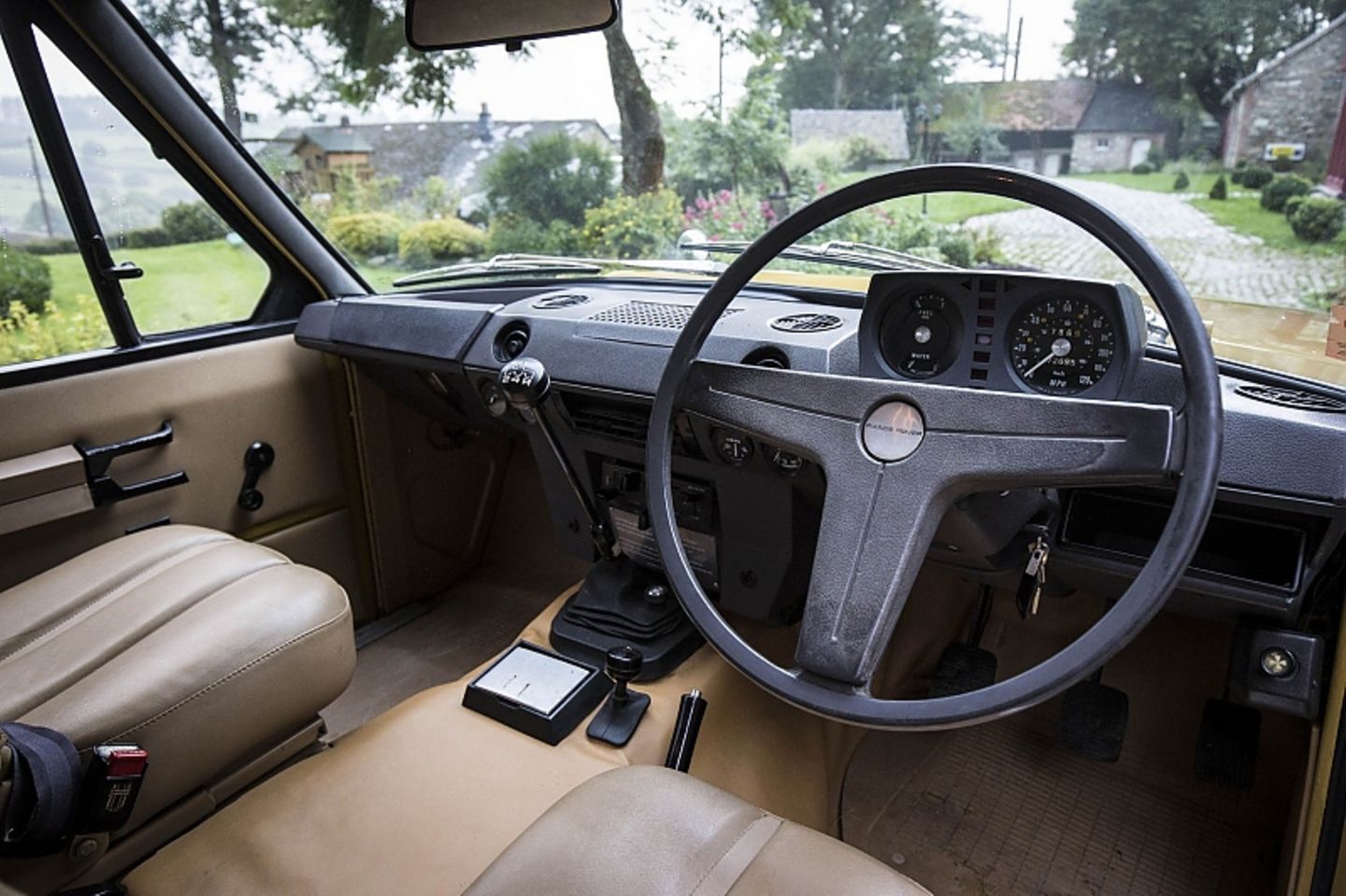 Rustikales Cockpit für alle Lebenslagen Rustikales Cockpit für alle Lebenslagen