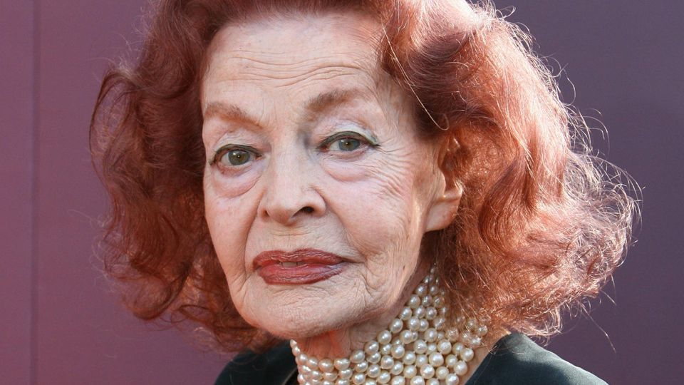 Margot Hielscher bei der Verleihung des Bayerischen Fernsehpreises in München, 2007.