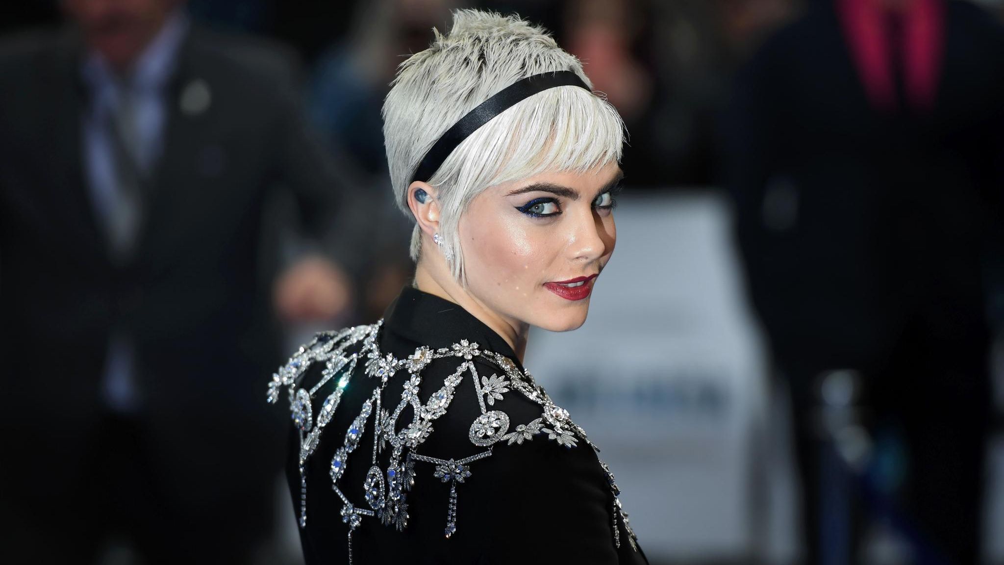 Cara Delevingne: 15 Fakten über die britische Schauspielerin | STERN.de