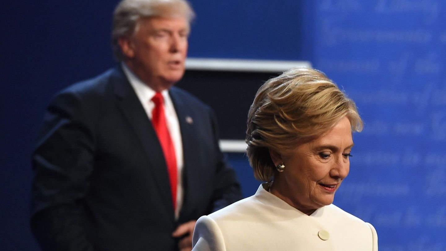 Hillary Clinton rechnet in neuem Buch mit dem "Widerling" Donald Trump ab