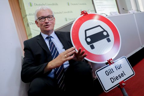 Die Deutsche Umwelthilfe um Geschäftsführer Jürgen Resch sieht Diesel-Fahrverbote als notwendig an
