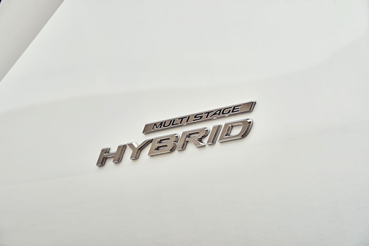 Der Hybrid soll in Deutschland von rund 30 Prozent der LC 500-Kunden gekauft werden