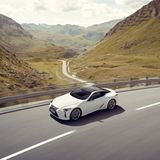 Der Lexus LC 500h kostet mindesten 99.200 Euro