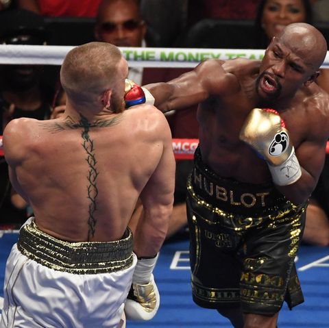 Floyd Mayweather besiegt MMA-Kämpfer Conor McGregor per technischem K.o.