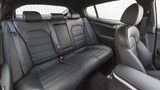 Kia Stinger GT4 AWD - viel Platz im Fond; eher für zwei