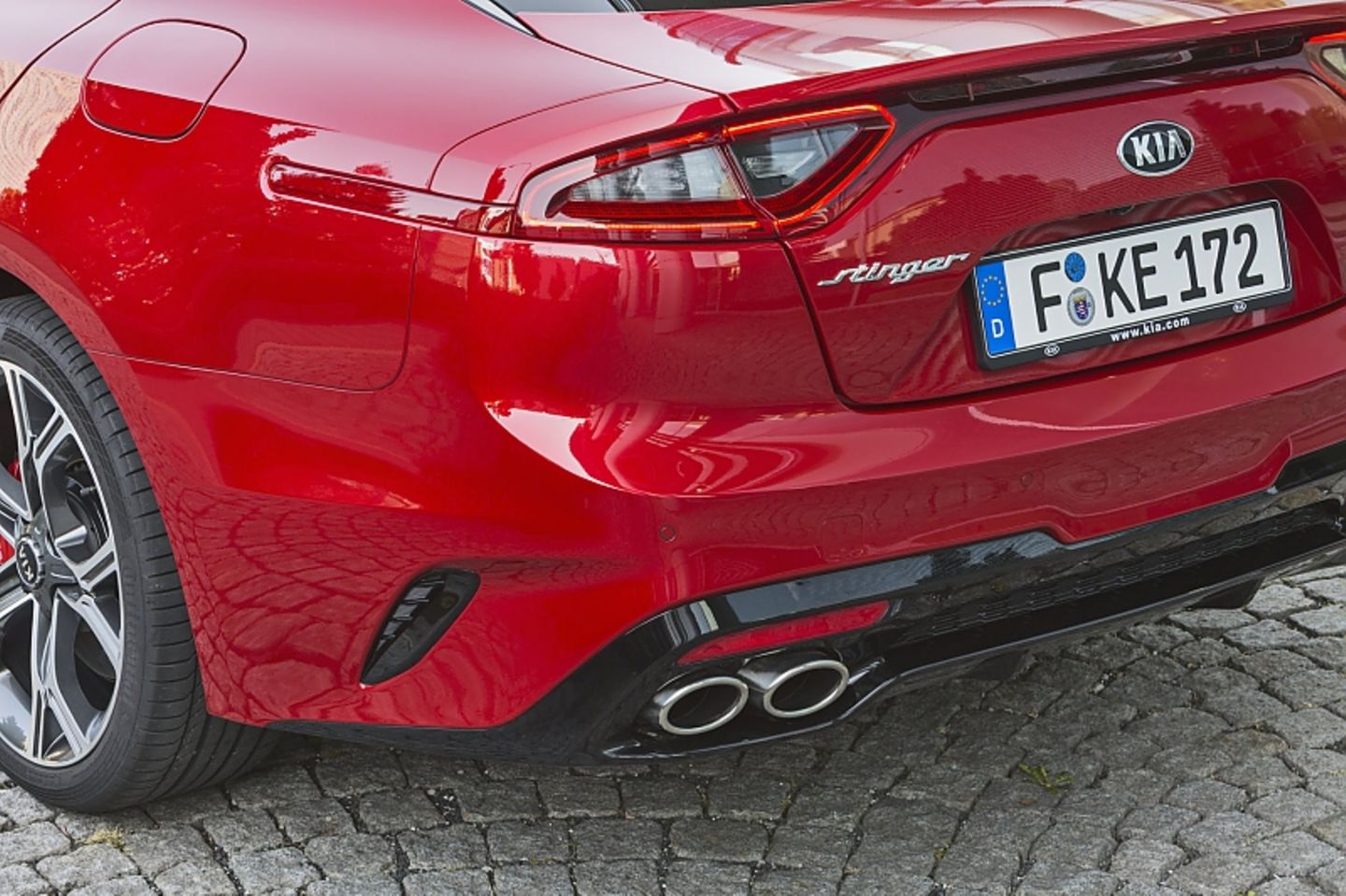 Kia Stinger GT4 AWD - schickes Heck
