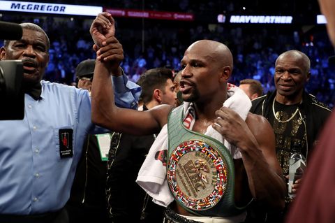 Floyd Mayweather nach seinem Sieg gegen den irischen Mixed-Martial-Arts Kämpfer Conor McGregor. 