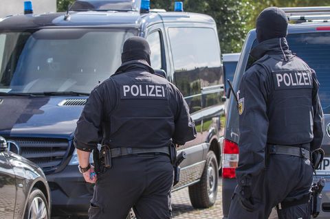 Bei der Razzia wegen Terrorverdachts kamen auch Beamte einer Spezialeinheit der Bundespolizei zum Einsatz