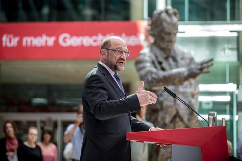 Spitzenkandidat der SPD zur Bundestagswahl Martin Schulz spricht in Berlin, bei der Vorstellung seines Entwurfs zur Bildungspolitik.
