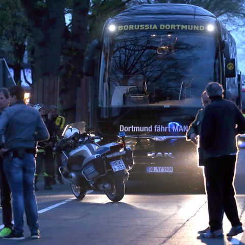 Der Mannschaftsbus von Borussia Dortmund am Tag des Sprengstoff-Anschlags