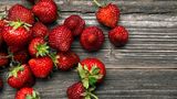 In nur einer Schale Erdbeeren fand die "EWG" 20 verschiedene Pestizide.