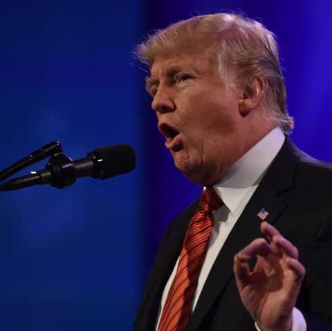 Donald Trump stellt sich als US-Präsident an die Seite von Faschisten