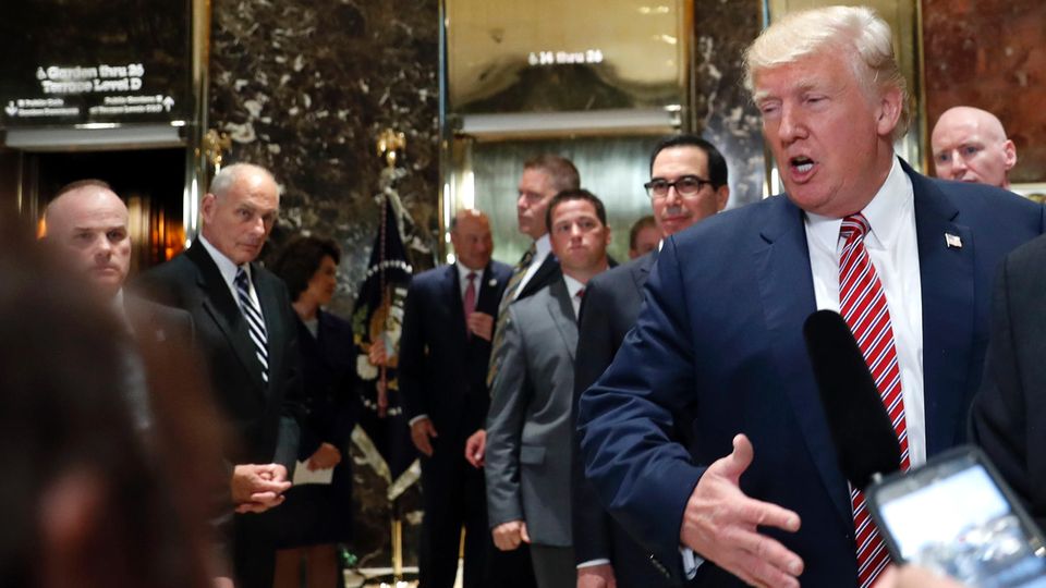US-Präsident: Stabschef John Kelly kann bei den Tiraden des Präsidenten nur hilflos zuschauen Stabschef John Kelly kann bei den Tiraden des Präsidenten nur hilflos zuschauen
