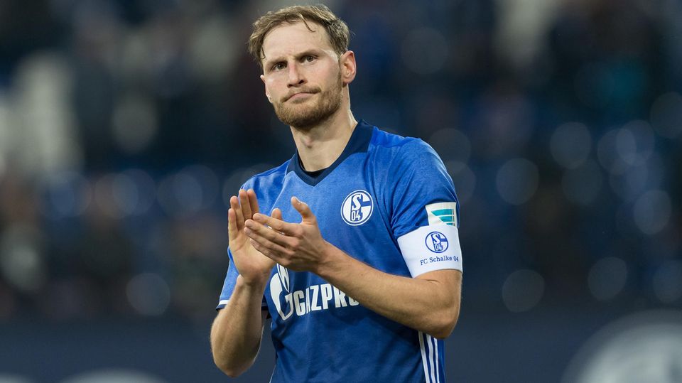 Benedikt Höwedes wird von Schalke 04 an Juventus Turin ausgeliehen Benedikt Höwedes wird von Schalke 04 an Juventus Turin ausgeliehen